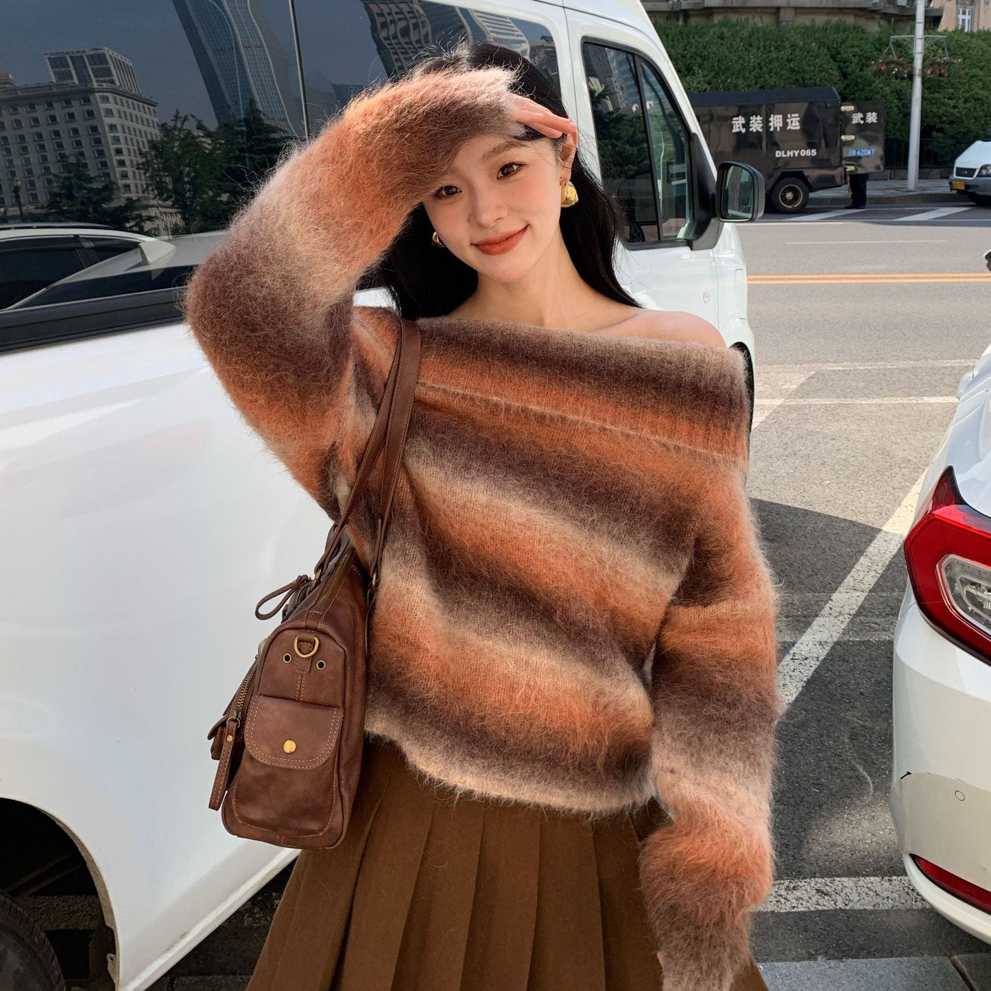 One-word shoulder striped plush soft waxy skin-friendly alpaca sweater women