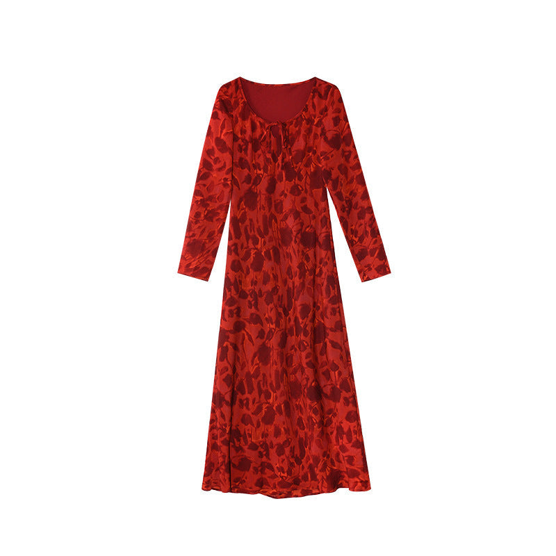 Slim temperament long-sleeved inner print dress with base