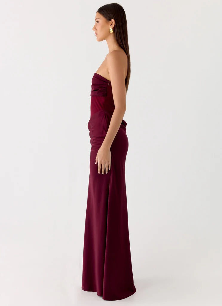 Fashion tube top sexy backless slim evening dress pleated hip skirt satin dress