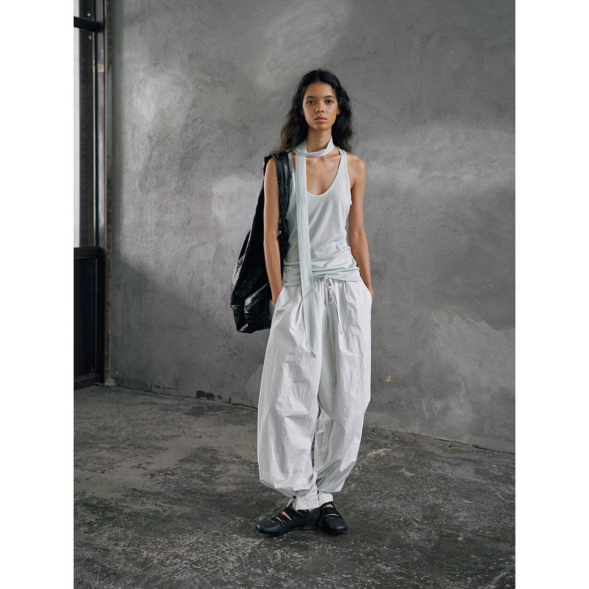 Tencel wool U-neck knitted vest, streamer slim commuter sleeveless top