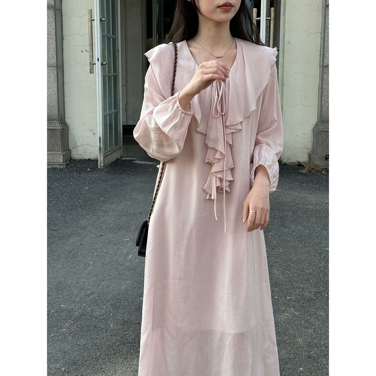 French simple ruffle V-neck dress spring new bubble sleeves lazy long skirt