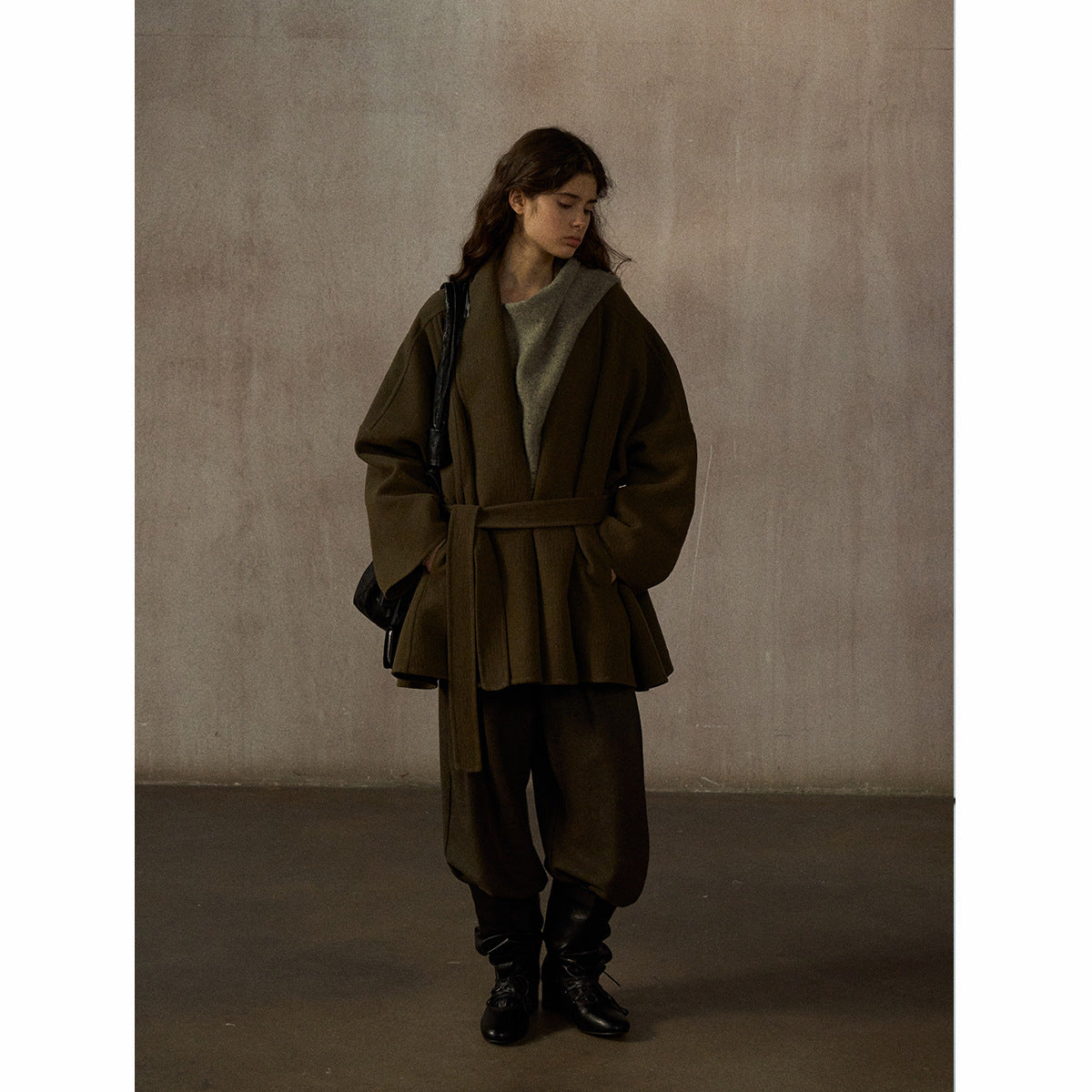 Wool thermal bat silhouette simple commuter bathrobe collar strap double-sided jacket
