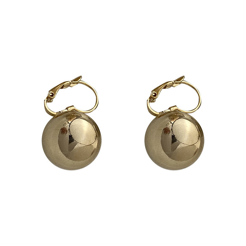 Metal ball earrings light luxury high-end sense niche design earrings autumn and winter earrings 2023 new trendy stud earrings