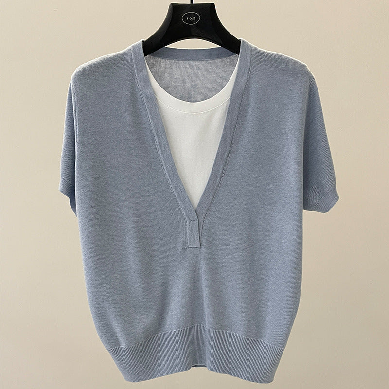Design sense niche fake two-piece short-sleeved T-shirt spring contrast V-neck knitwear