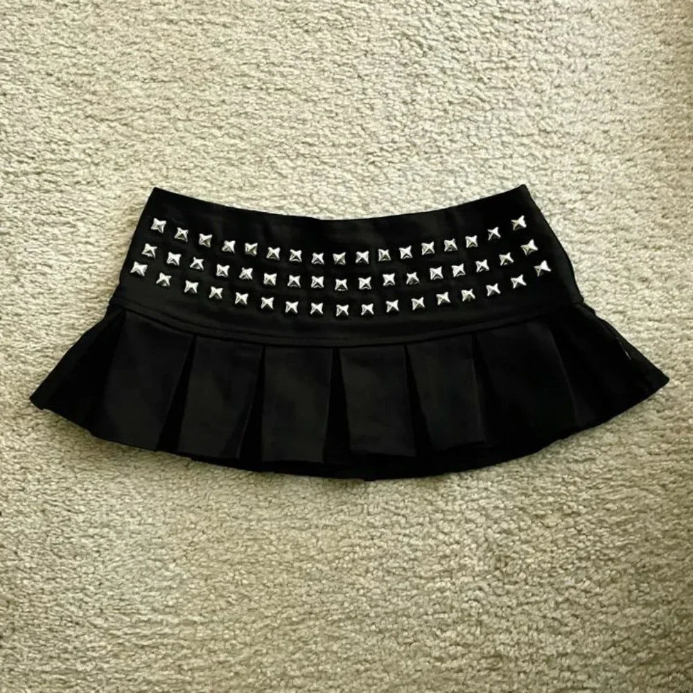 Women's Y2K Gothic Studded Pleated Mini Skirt