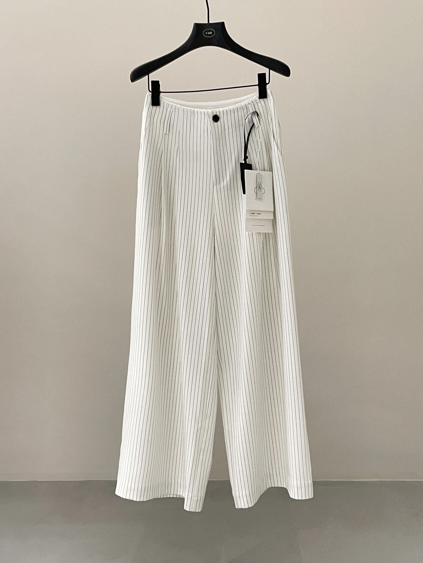High-waisted drape loose straight-leg floor-length pants