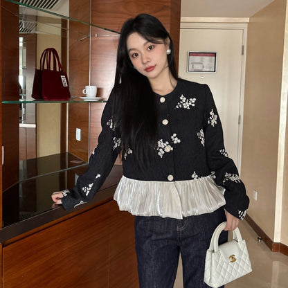 Age-reducing embroidery contrasting color splicing cotton-padded thick short jacket