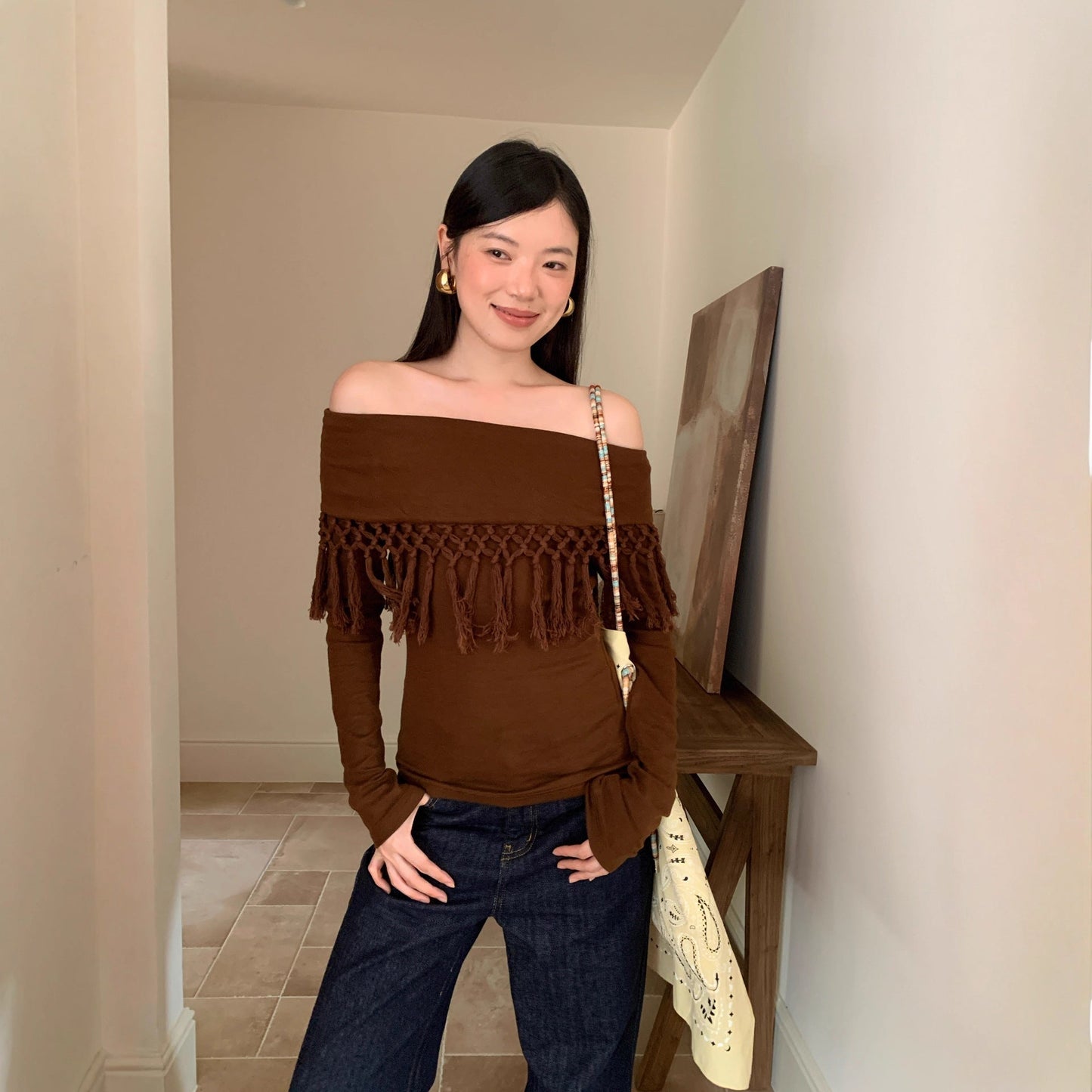 Niche fringed shoulder knitted sweater