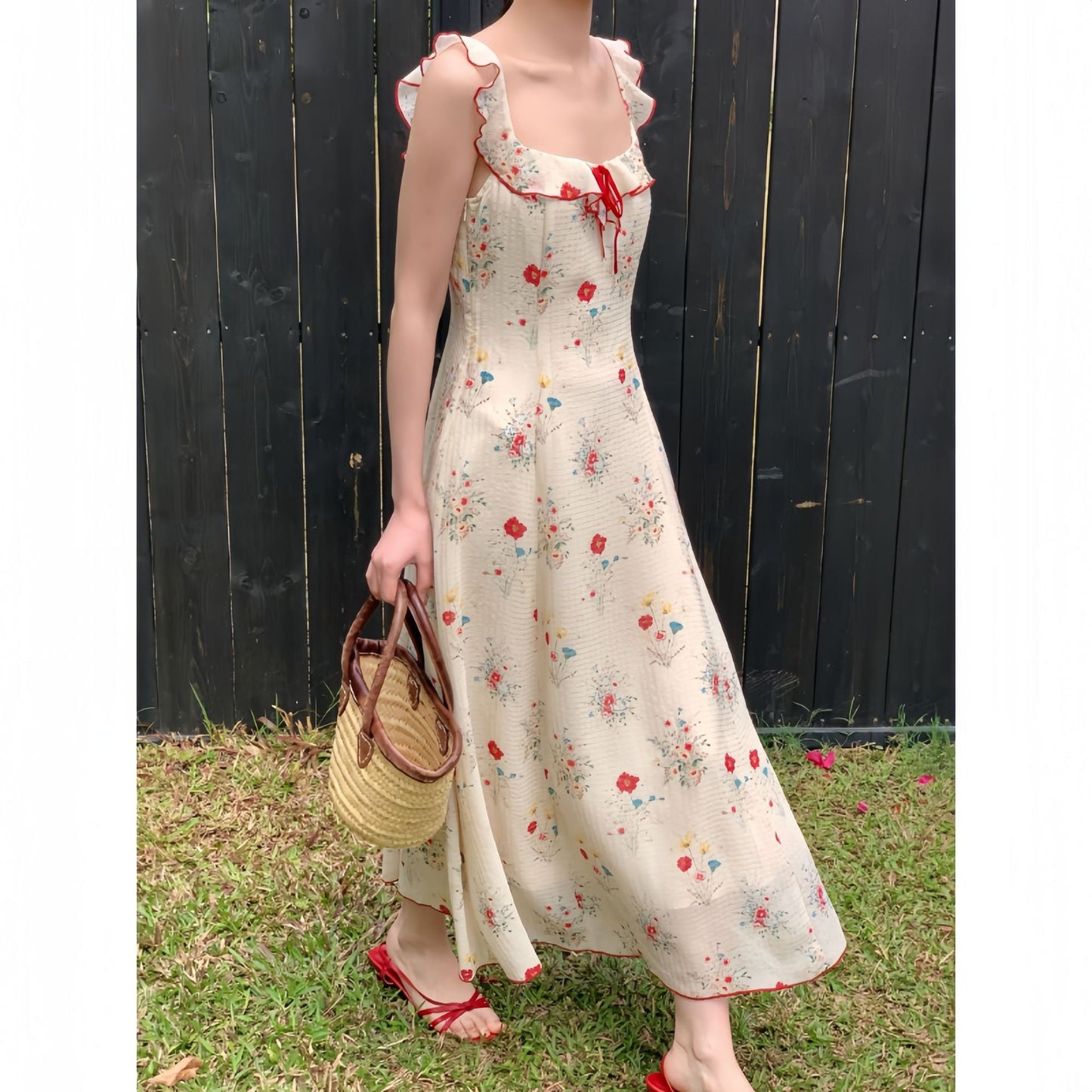 Suspender skirt sexy and beautiful sleeveless floral dress