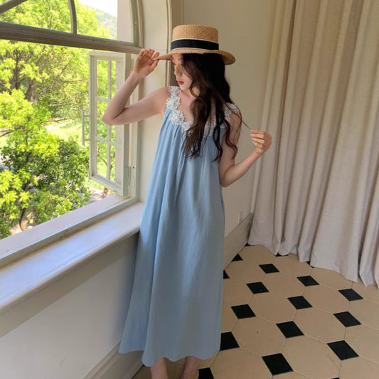 Three-dimensional flower sleeveless suspender dress