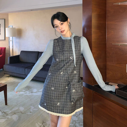 Gentle and sweet age-reducing lace-up collar slim-fitting long-sleeved bottoming shirt