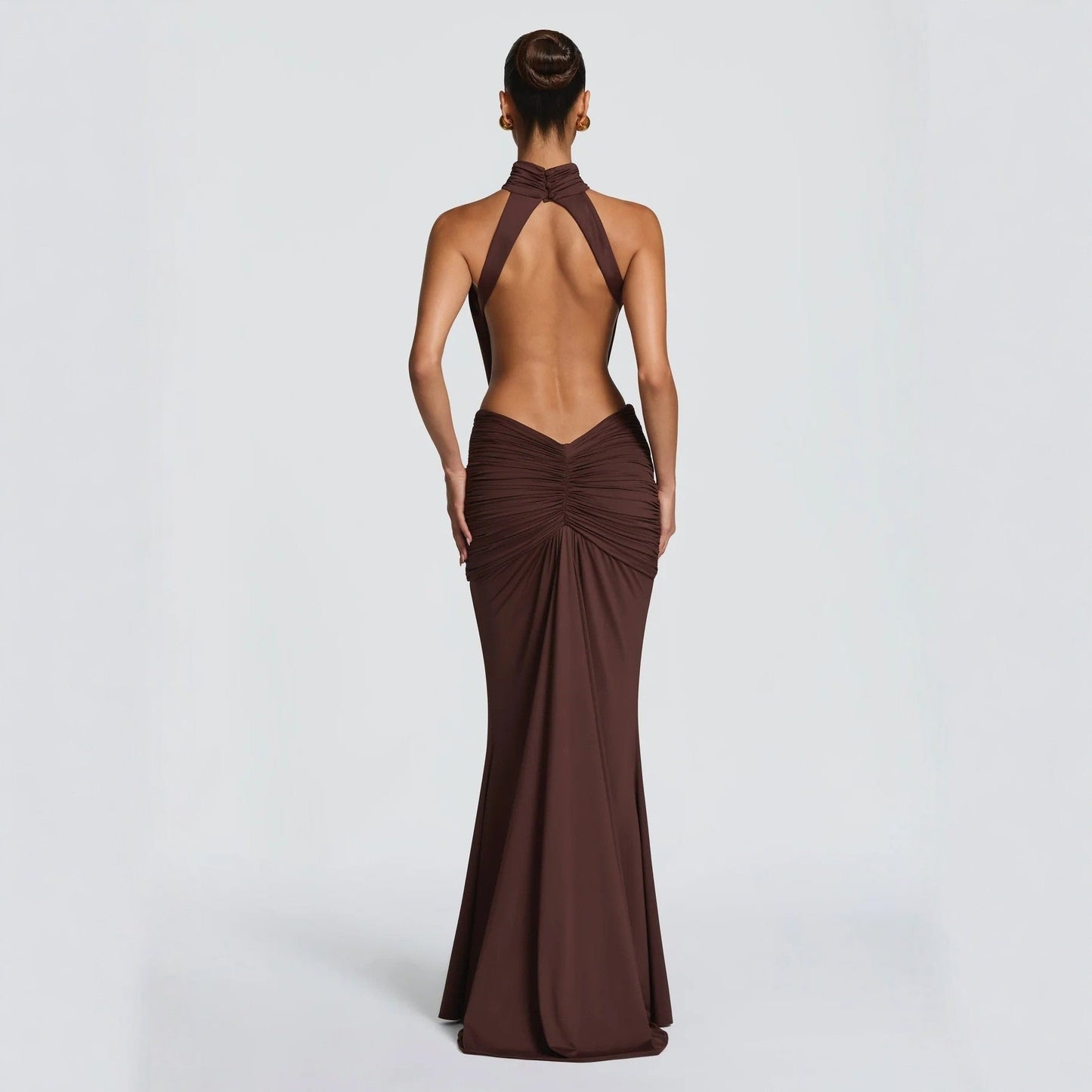 Fashionable sexy backless halterneck hip skirt slim pleated streamer dress