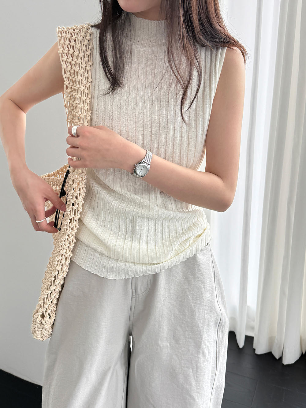 Semi-turtleneck simple sleeveless knitted vest women's 26 spring new slim-fit strap bottoming top
