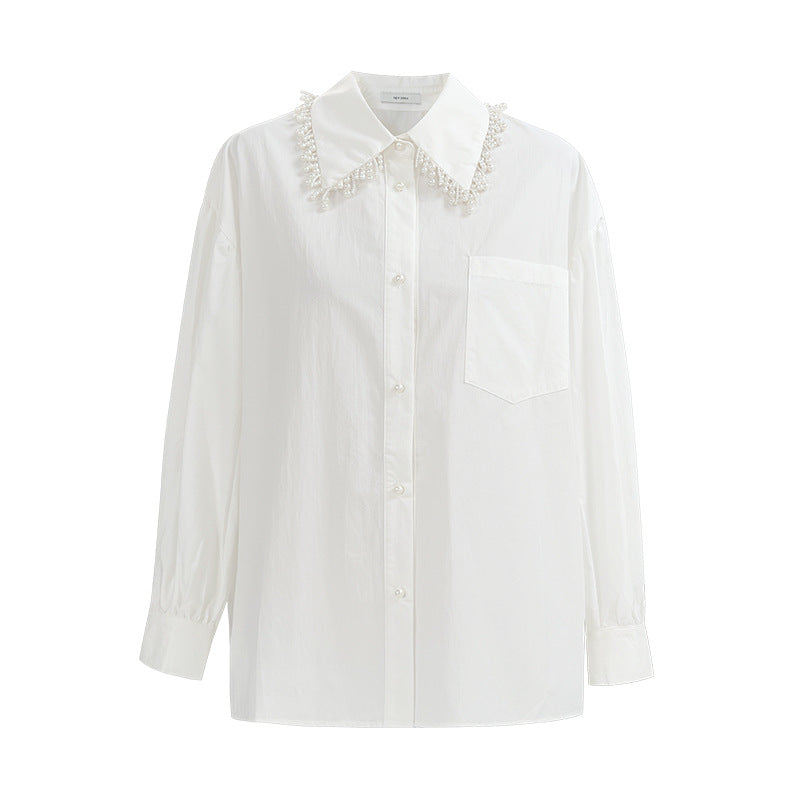 Beautiful pearl-edged slim versatile white shirt