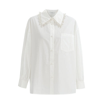 Beautiful pearl-edged slim versatile white shirt