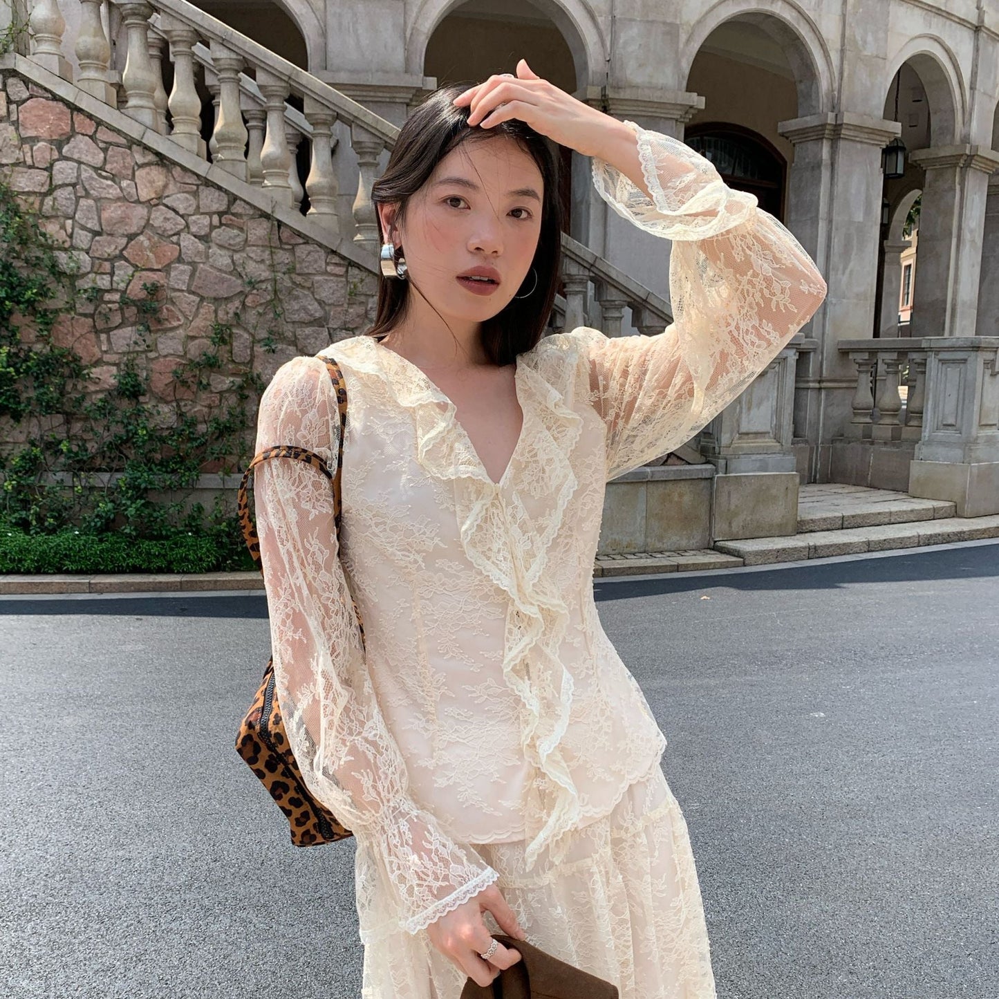 Hollow ruffle edge design embroidered lace shirt