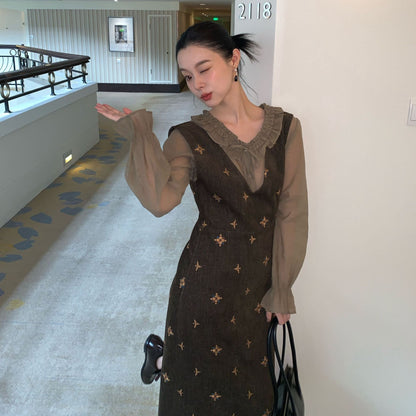 Embroidered slim waist sleeveless vest dress