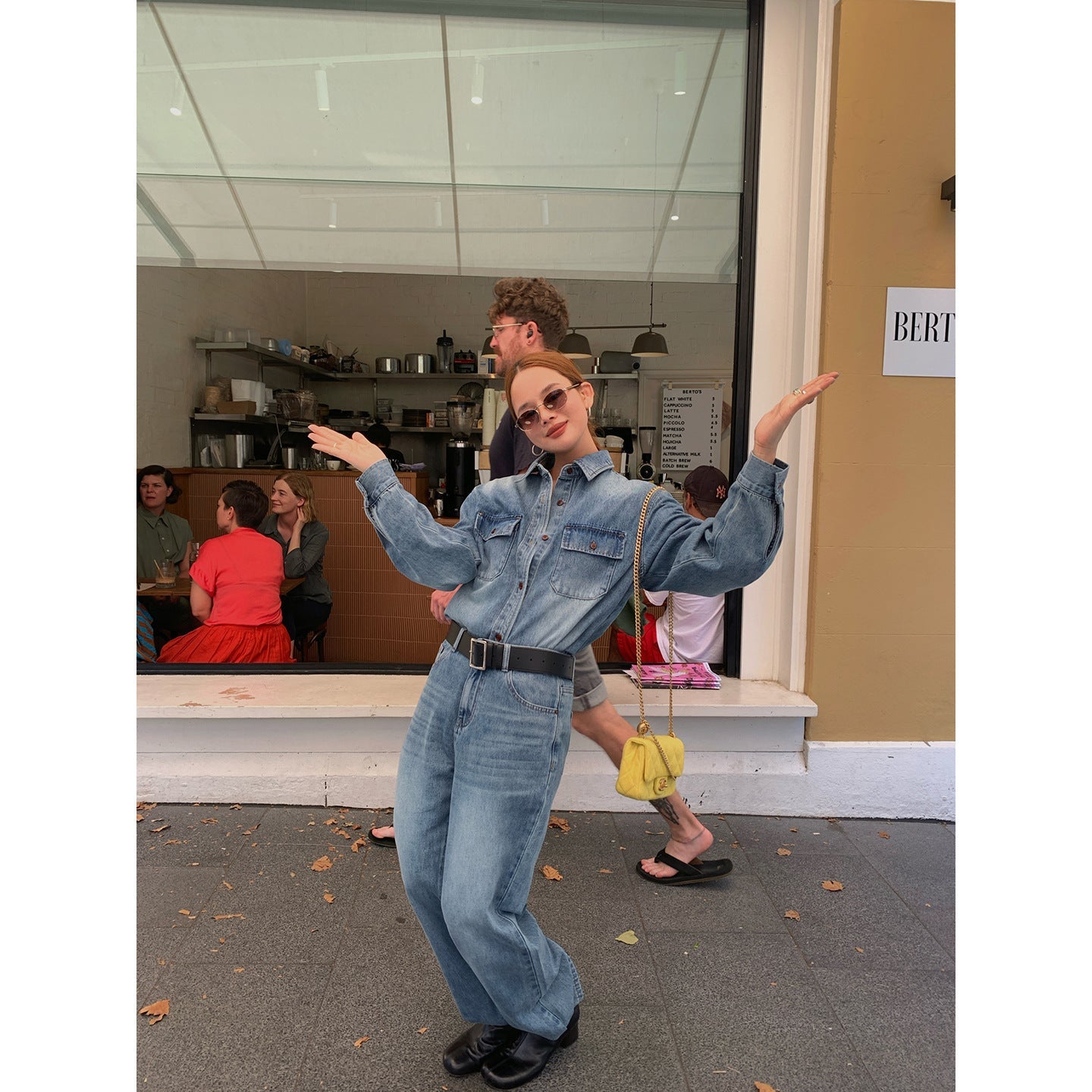 Early spring retro Hong Kong style pants, thin fashion washed denim suit