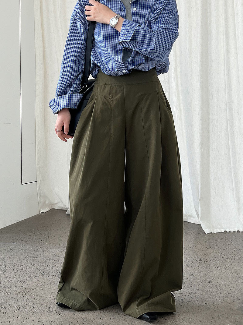 Simple casual straight trousers