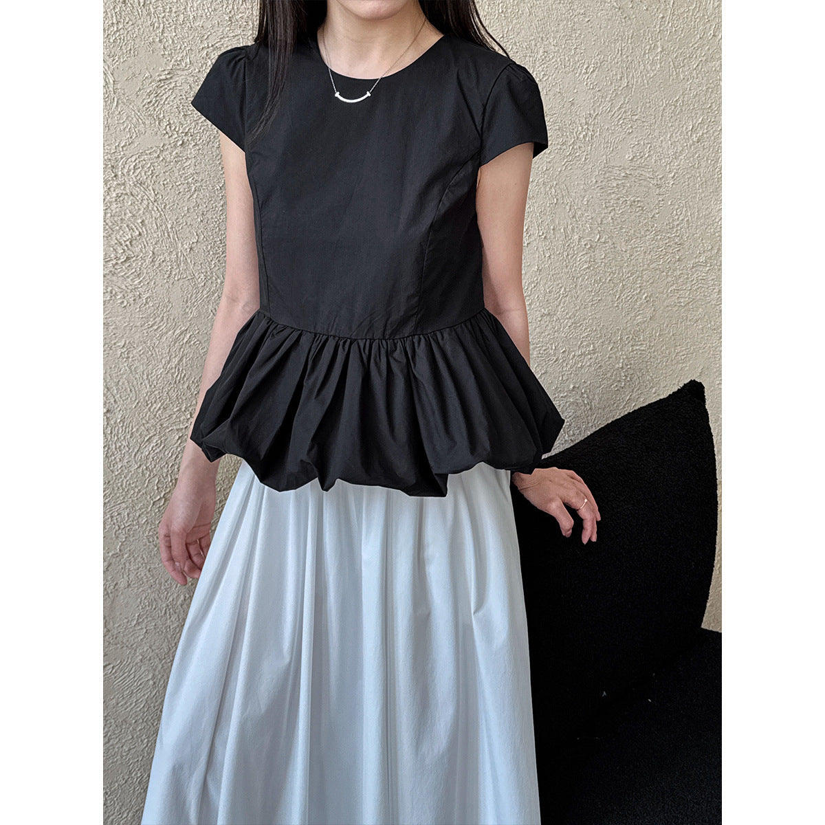 Temperament versatile splicing pleated hem lace T-shirt spring and summer new simple niche top short sleeve