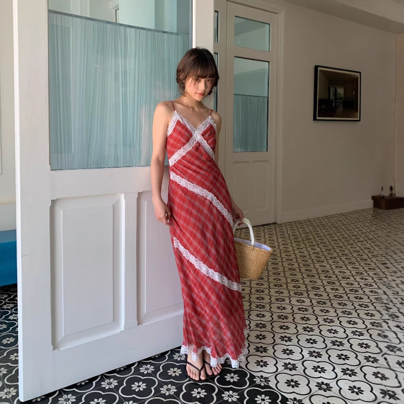 Red checked lace stitching suspender dress