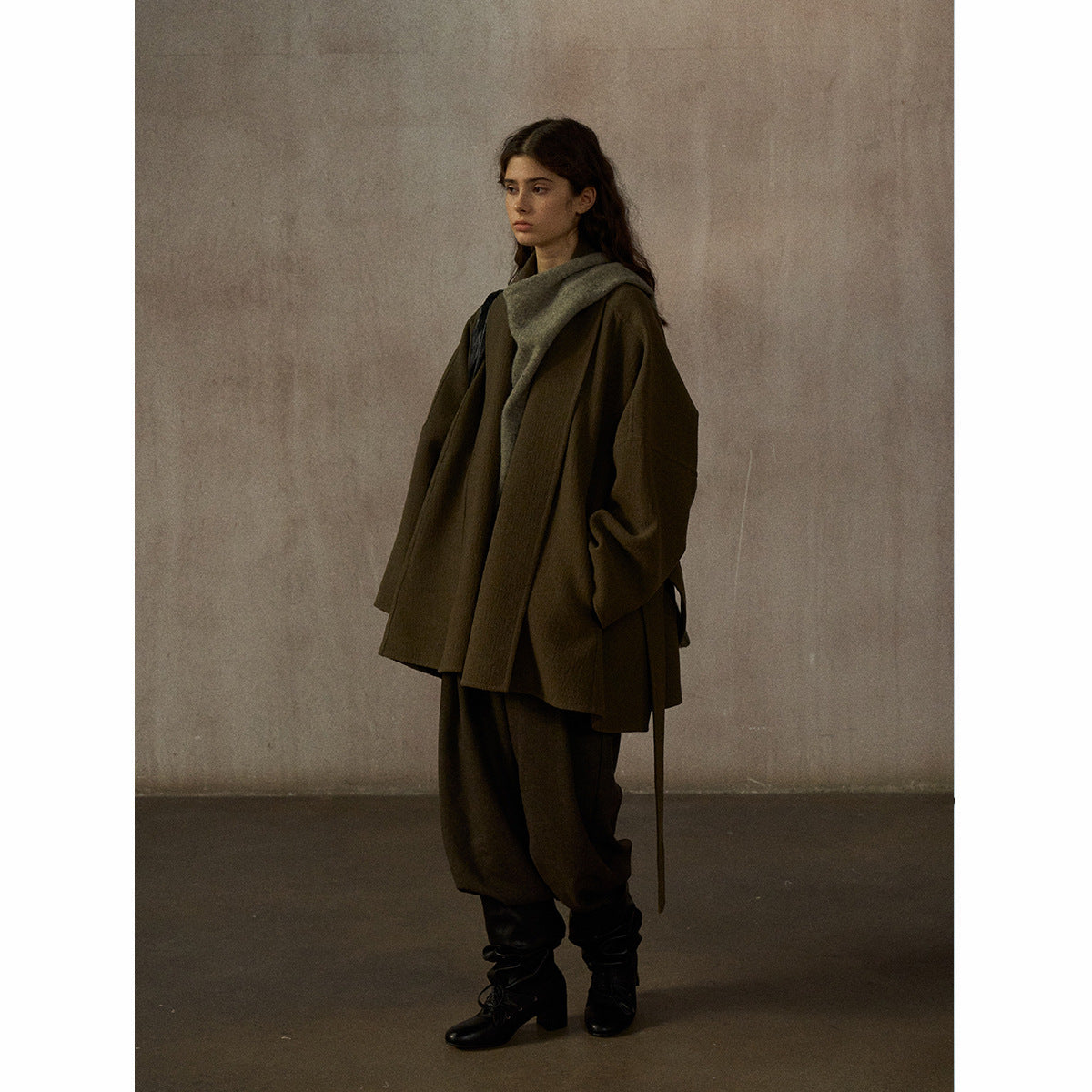 Wool thermal bat silhouette simple commuter bathrobe collar strap double-sided jacket
