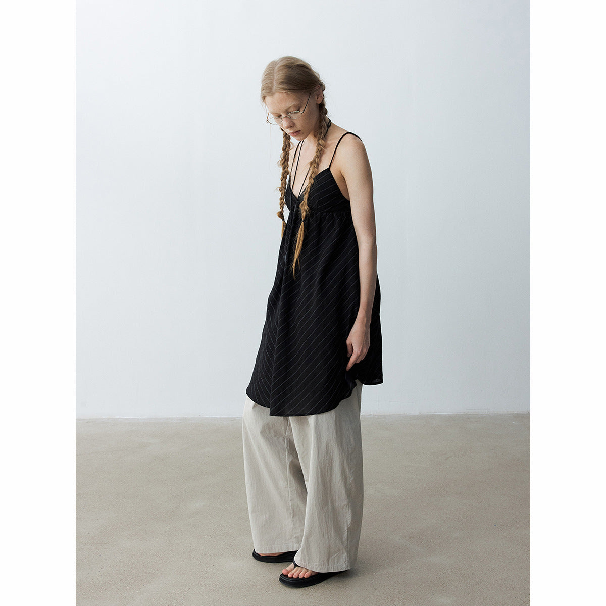 Summer casual V-neck hemp striped simple short double-root suspender dress