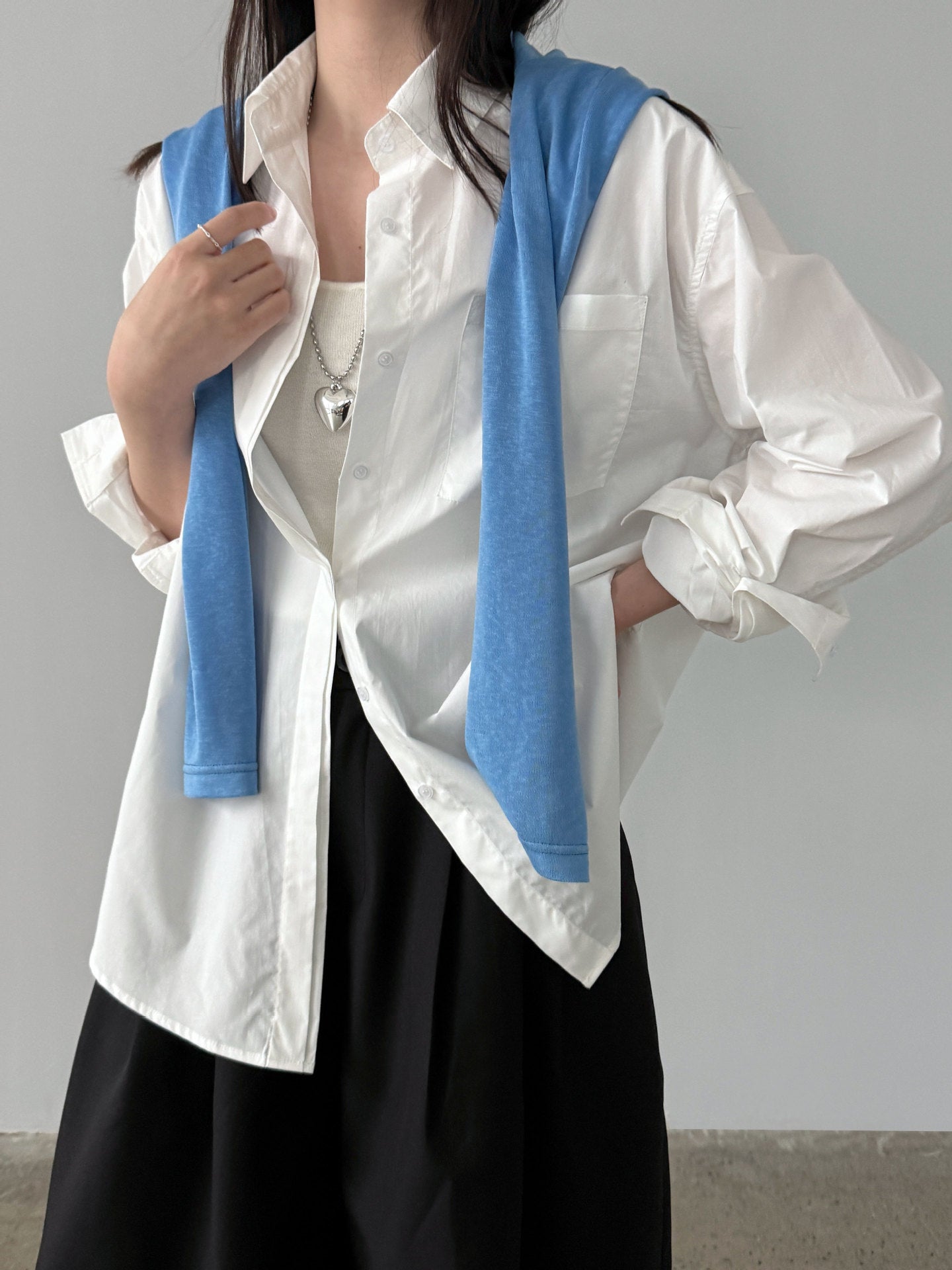 Korean simple casual high-end solid-color cotton shirt women's new spring lazy top
