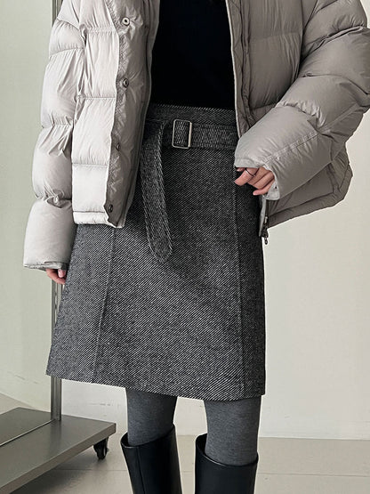 Retro high-waisted temperament and thin woolen skirt women's winter new belt versatile loose skirt