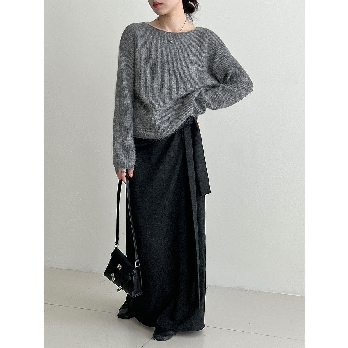 Temperament pleated high waist straps straight skirt women's autumn new velvet personalized design long skirt 1726