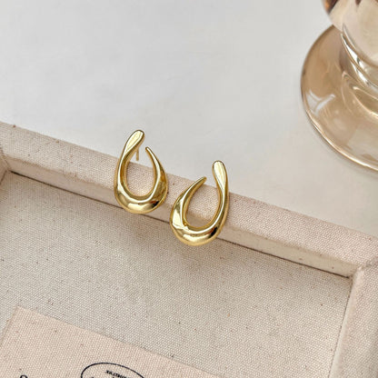 Silver Needle French Metal Wind Geometric Irregular Stud Earrings Elegant Water Drop Earrings Premium Earrings