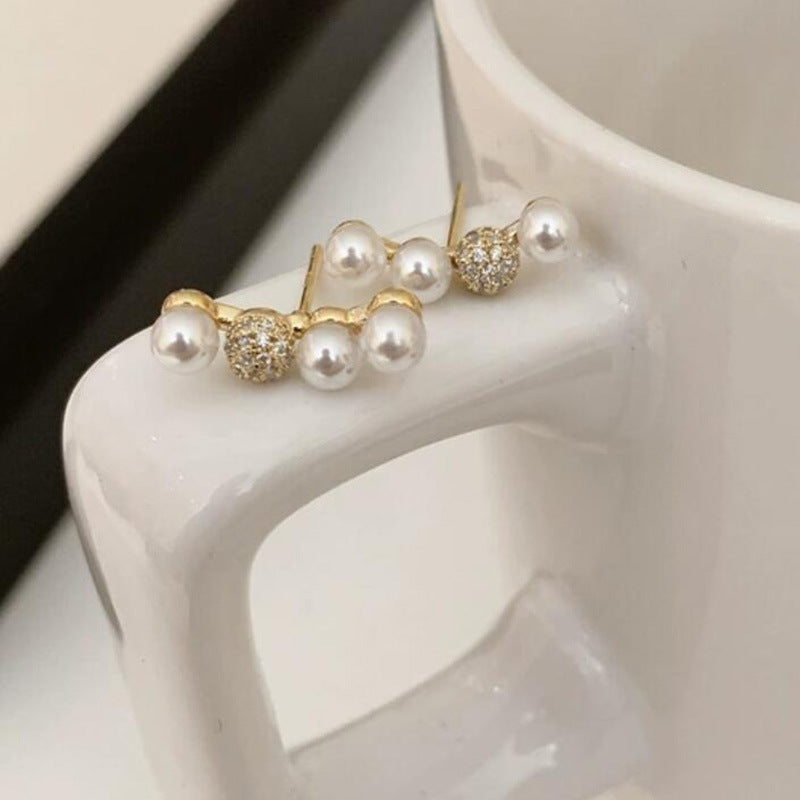 Light luxury small micro-inlaid pearl zircon smile one-word curved stud earrings sweet high-end simple earrings earrings women