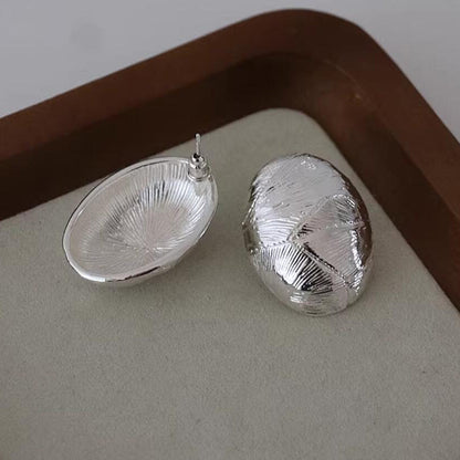 Folded stud earrings exaggerated metal line texture heavy industry earrings fashionable atmosphere ear jewelry