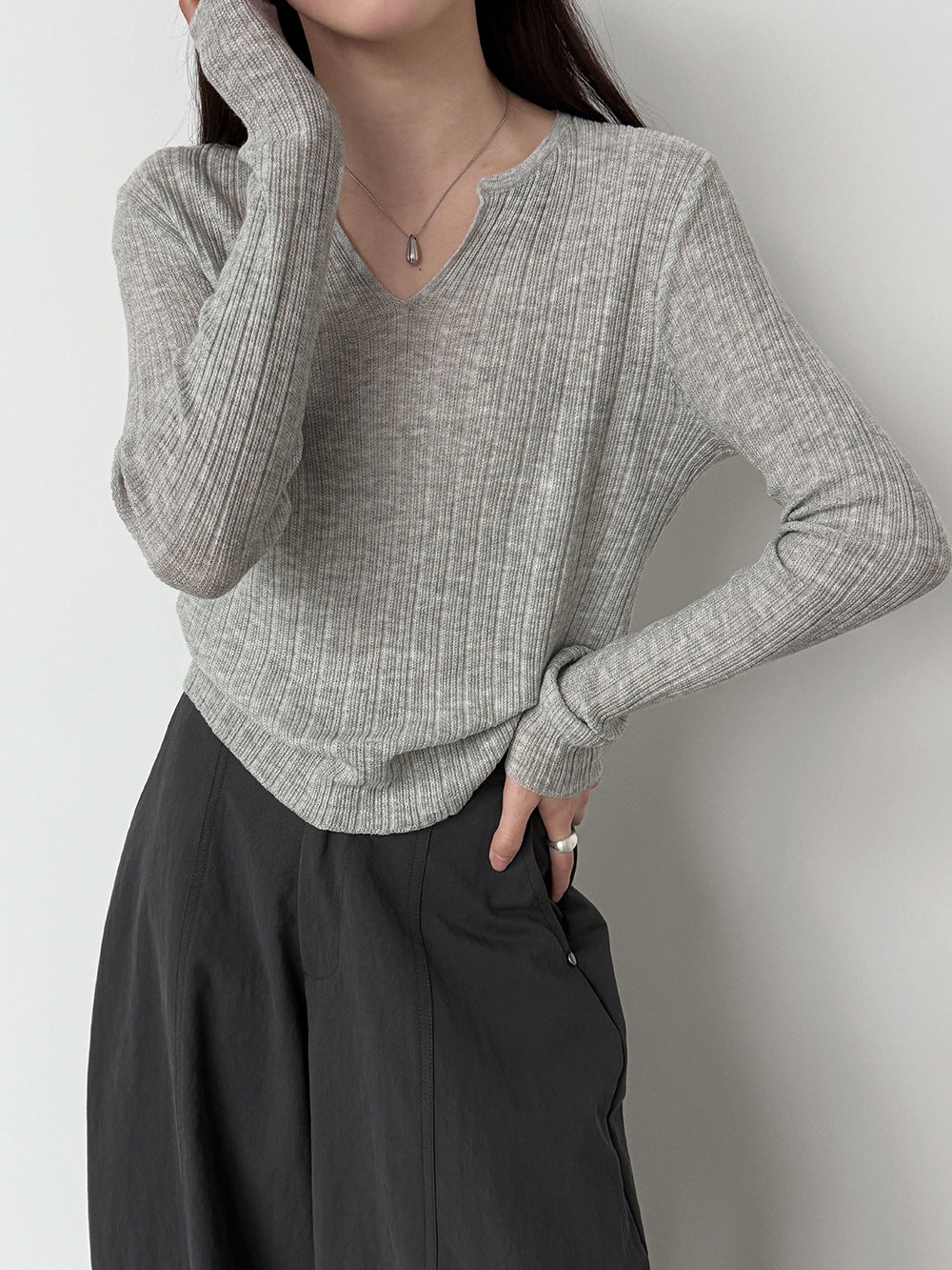 Pit strip knitted sweater women's spring new thin niche bottoming shirt with top T-shirt