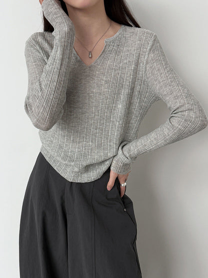 Pit strip knitted sweater women's spring new thin niche bottoming shirt with top T-shirt