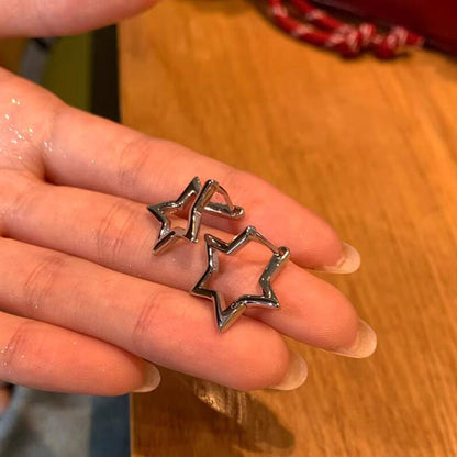 Simple five-pointed star ear buckle hollow star earrings three-dimensional jewelry women's exquisite folded star earrings versatile jewelry