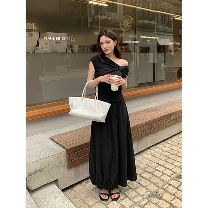 diagonal shoulder kinked top + skirt two-piece set