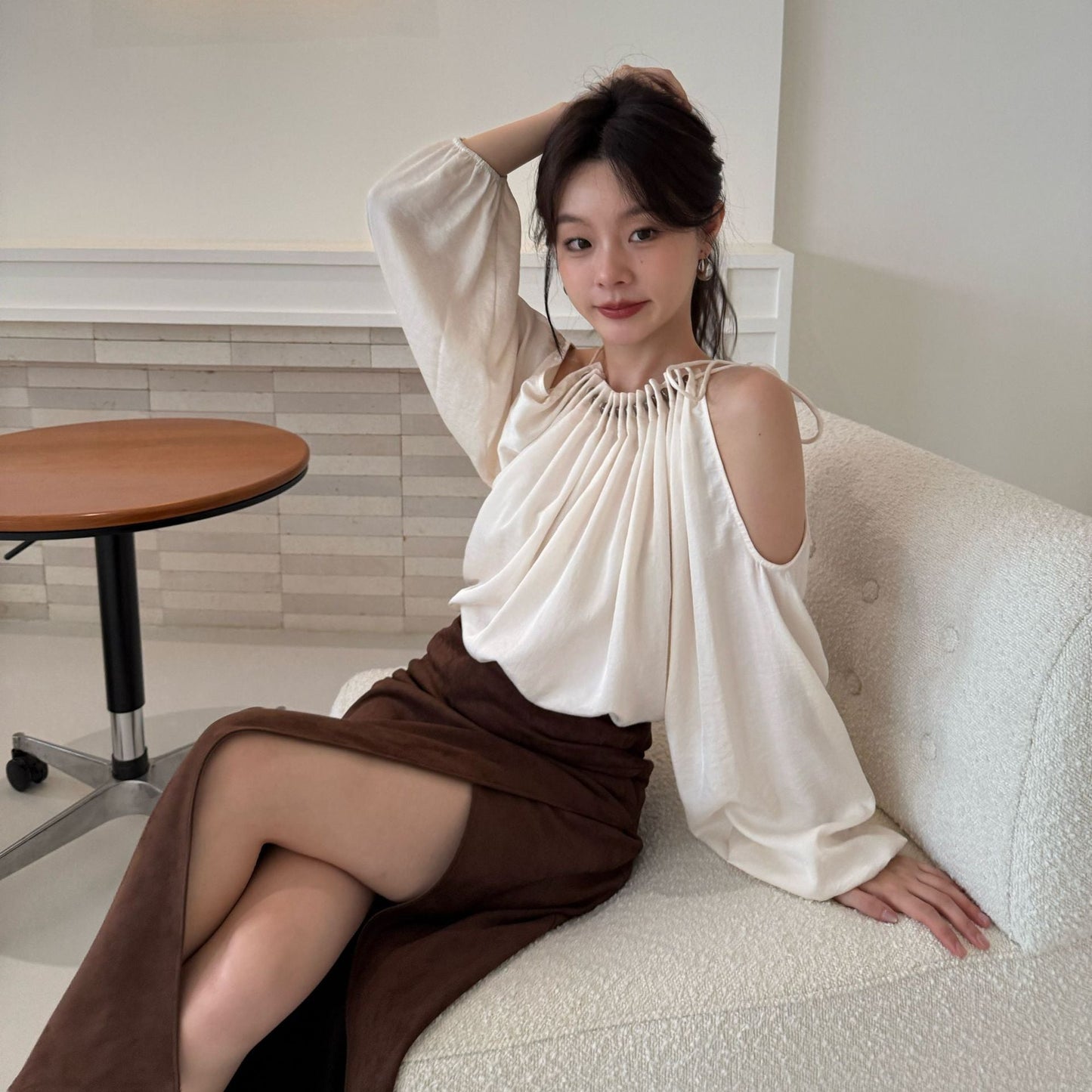 Temperament off-the-shoulder neck long-sleeved shirt women's loose doll shirt