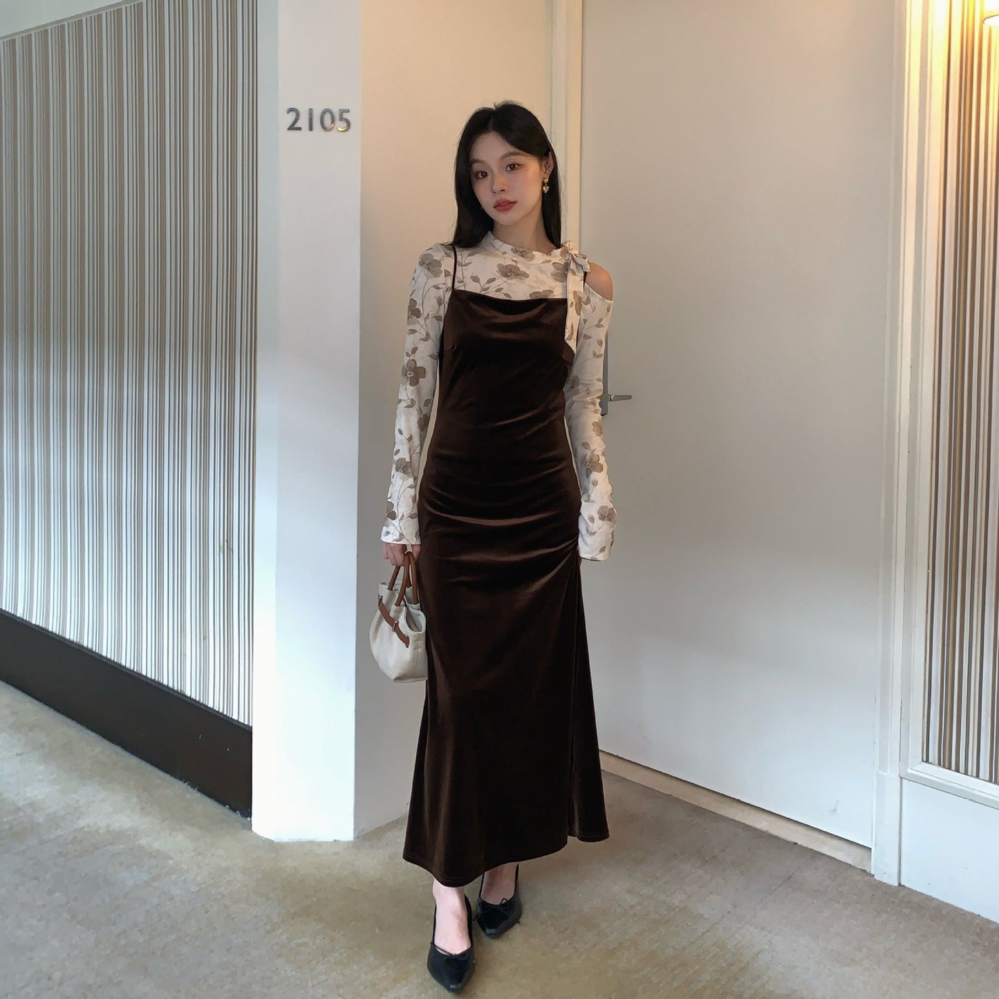 Vintage fashion slanted shoulder lace-up floral long-sleeved base shirt