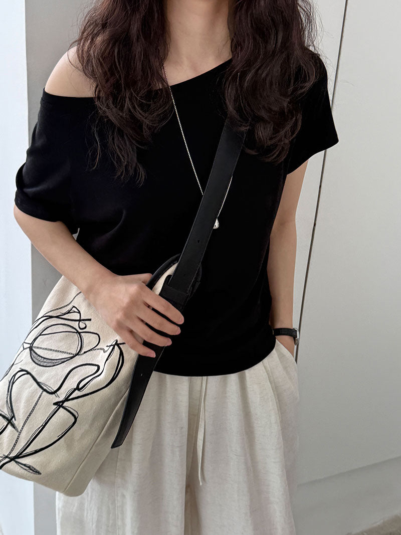 Korean simple niche design one-word off-the-shoulder short-sleeved women's summer new diagonal collar loose T-shirt