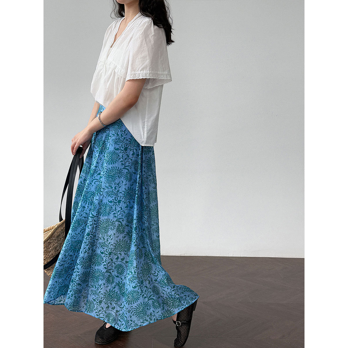 Korean versatile totem print elegant skirt women's summer new thin high-waisted A-shaped skirt