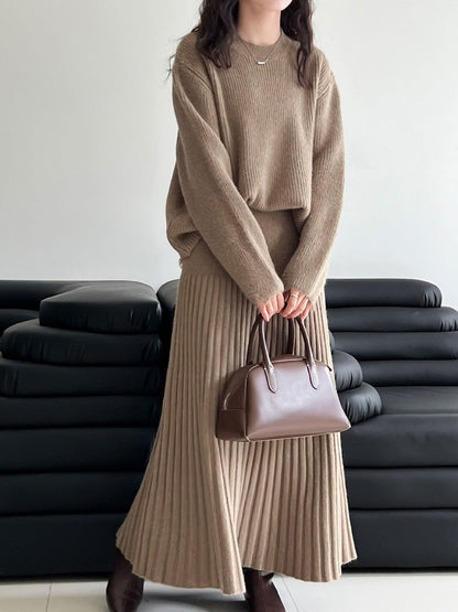 Korean lazy style crew neck knitted sweater + high waist and thin pleated skirt women's autumn and winter suit
