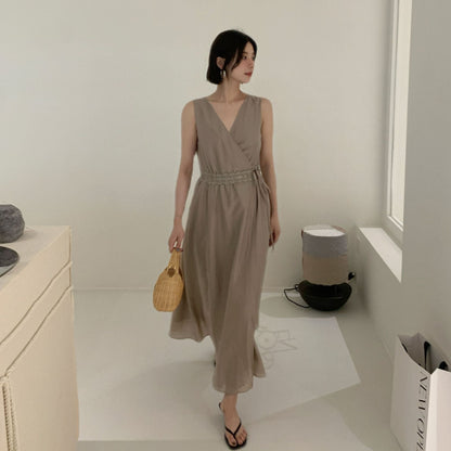 Women's V-Neck Sleeveless High-Waist Belted Tencel Maxi Dress