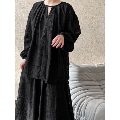 Premium temperament hollow lace embroidered top + skirt