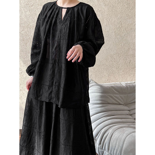 Premium temperament hollow lace embroidered top + skirt