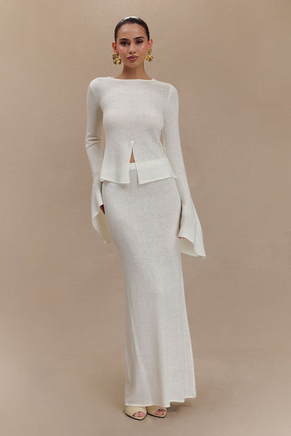 Wind women's clothing fashionable and sexy horn-sleeved top, hip-wrapped long skirt, two-piece skirt set