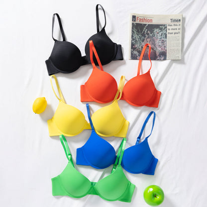Bras and underwear Adjustable anti-sagging bras gather and support women's underwear