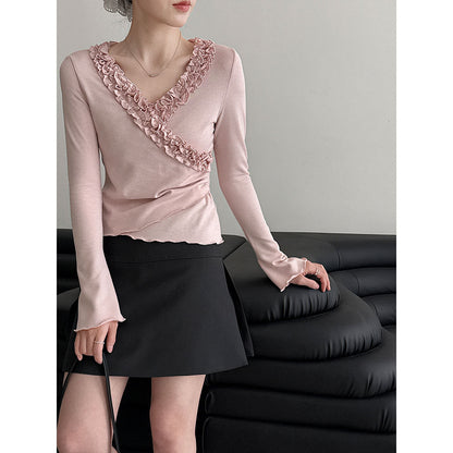 French three-dimensional lace V-neck inner women's 26 early spring niche design slim-fitting fungus edge bottoming shirt