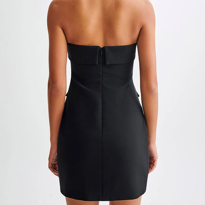 Sexy bandeau skirt with an open back and a slim temperament and elegant dress