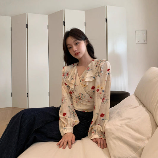 Autumn French brilliant age-reducing short strap floral ruffle edge shirt